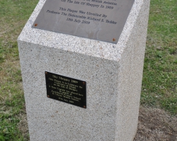 memorial-stone-eastchurch-foundation-of-british-aviation