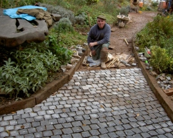 Laying grey natural setts 2