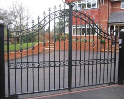 underground-entrance-gates