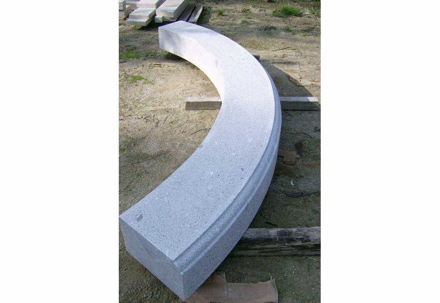 Complicated shaped kerbing